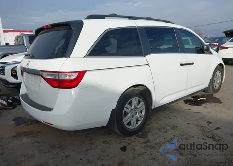 2013 Honda Odyssey Lx z USA, uszkodzony, nr VIN 5FNRL5H26DB082759